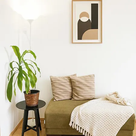 Apartament Budovatelska